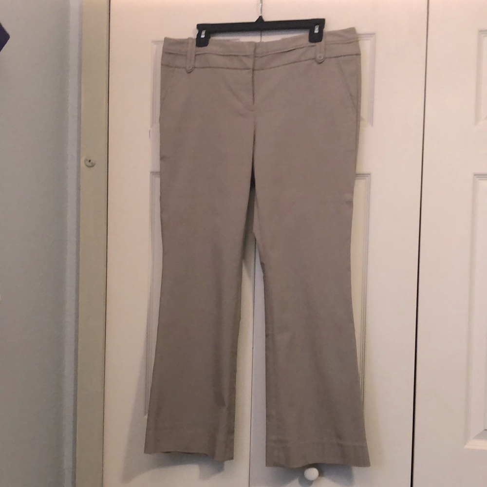 The Limited Size 12 Pantsuit beige